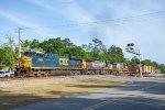 L795 accelerates over Martin Street